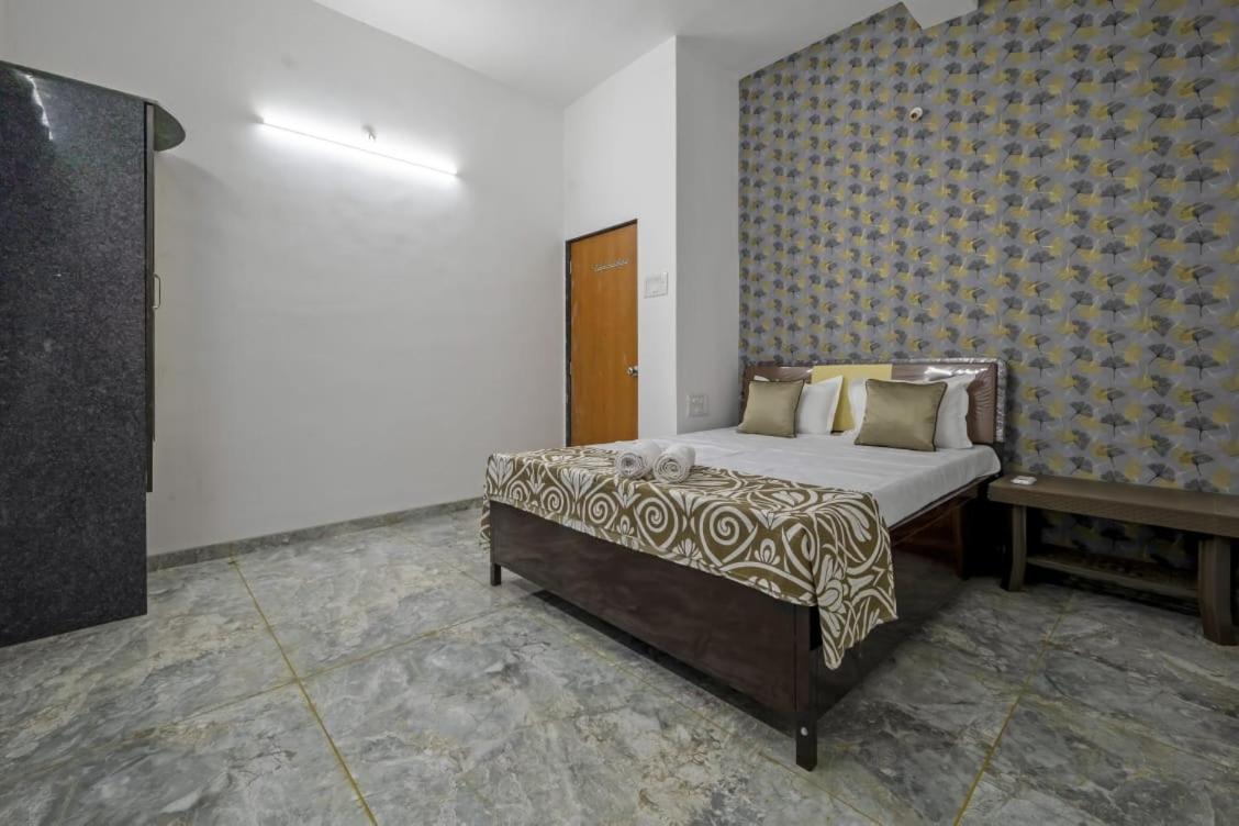 Fun Square Villa Лонавала Экстерьер фото